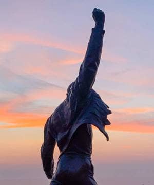 Traslado temporal de la estatua